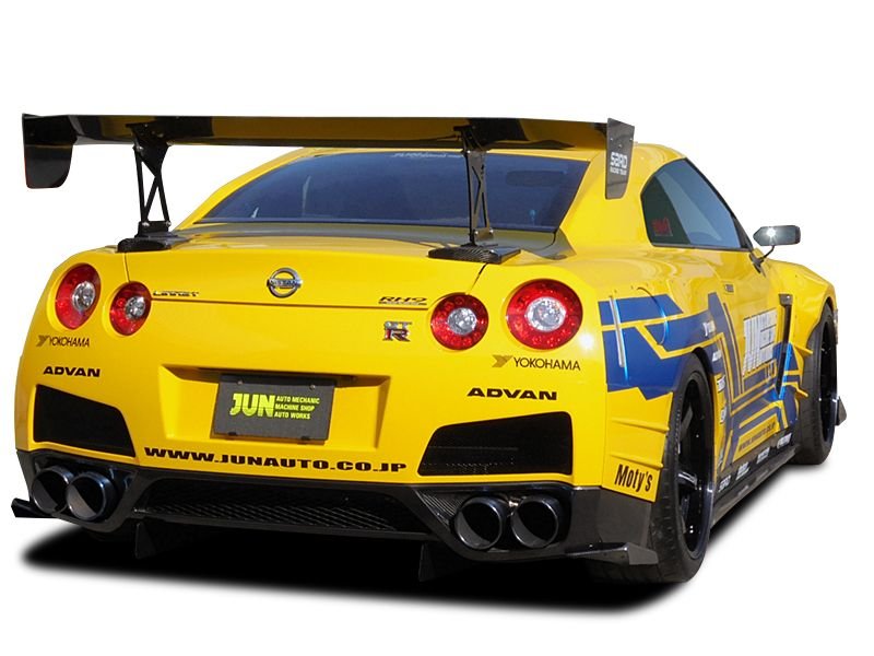 JUN-overfender_r35_rear-8007M-N004.jpg