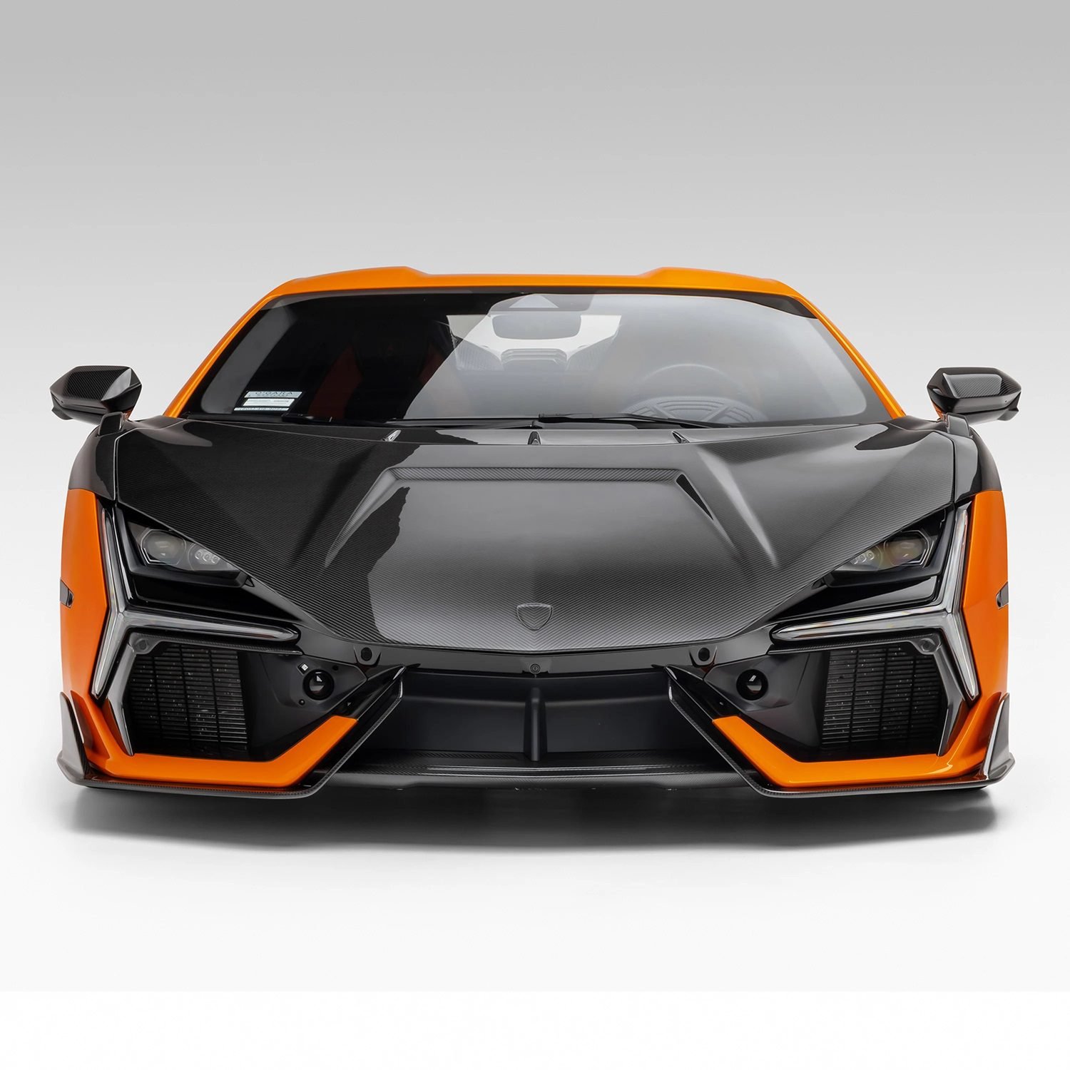 Lamborghini_Revuelto_CarbonFiberAero_FrontSpoiler_1-4_3000x.jpg
