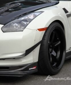 Kansai Service Wide Front Fenders for 2009-11 Nissan GT-R [R35 CBA] KAN100