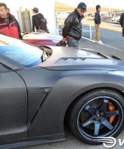 Overtake Dry Carbon Front Fender Set for 2009-19 Nissan GT-R [R35]